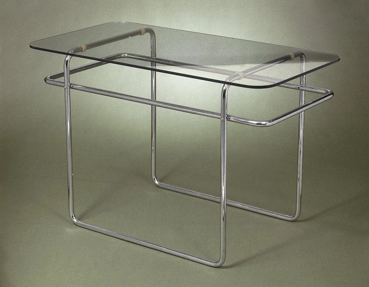 Marcel Breuer. Table, Model B19, ca. 1928. Chromium plated tubular steel, glass Brooklyn Museum, Gift of Mr. and Mrs. Alexis Zalstem-Zalessky, 59.236.5