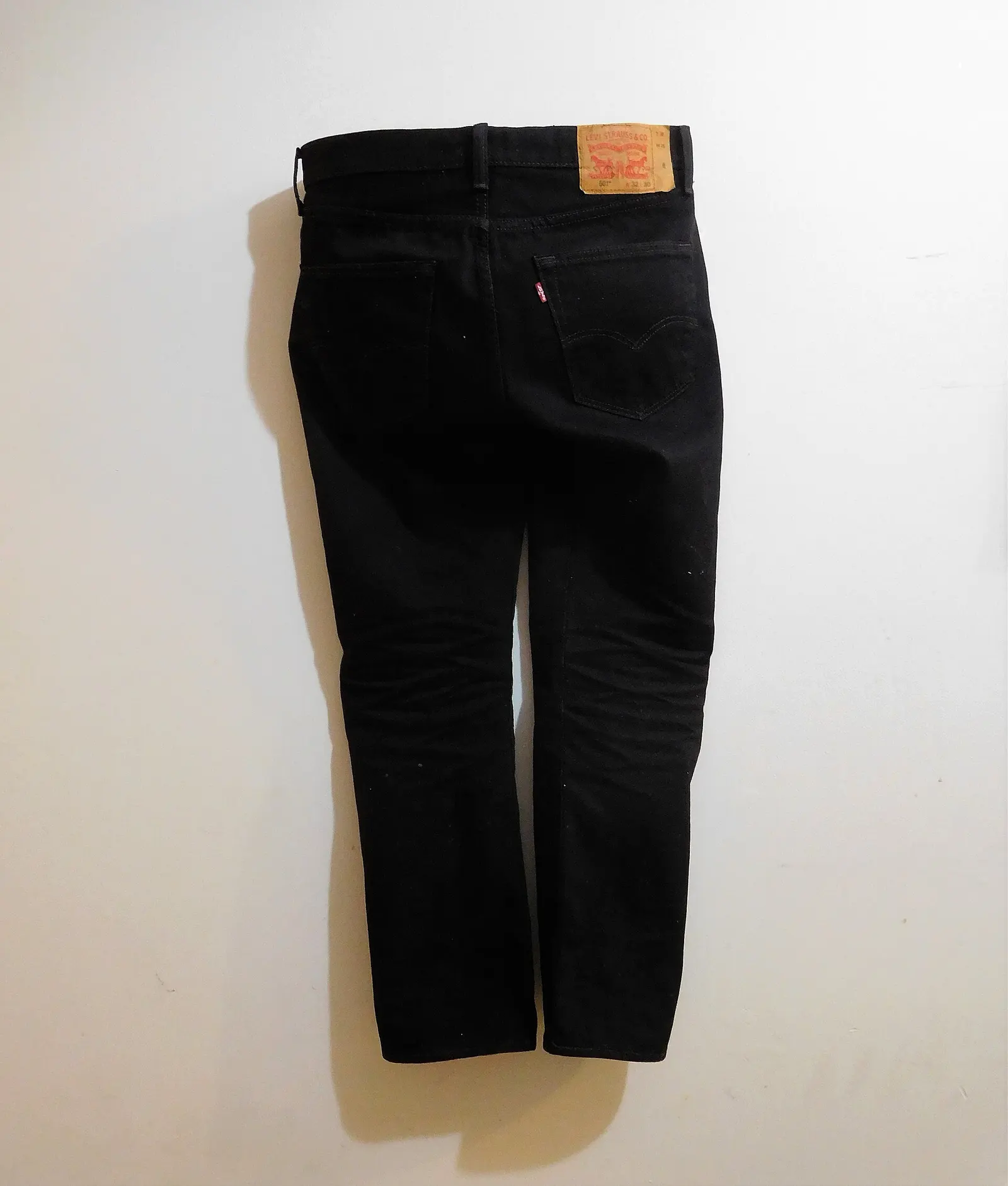 Pantalon noir de style jeans, Levi 501