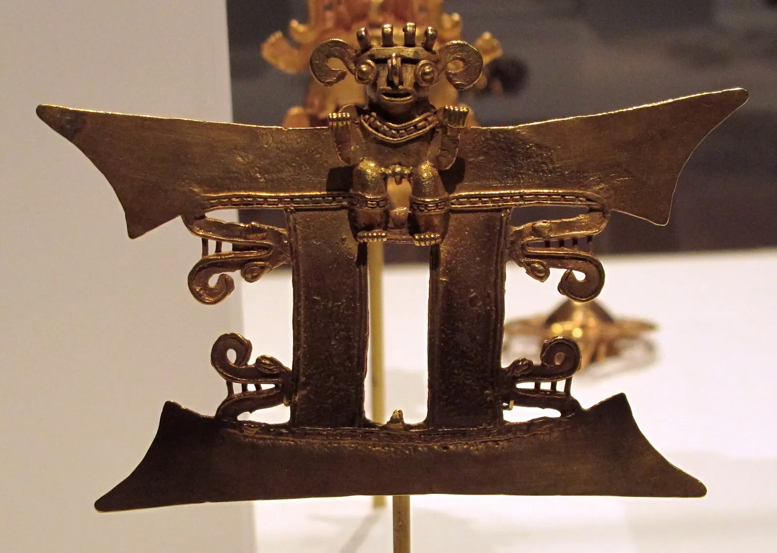 Pre-Columbian jewellery in the Metropolitan Museum of Art