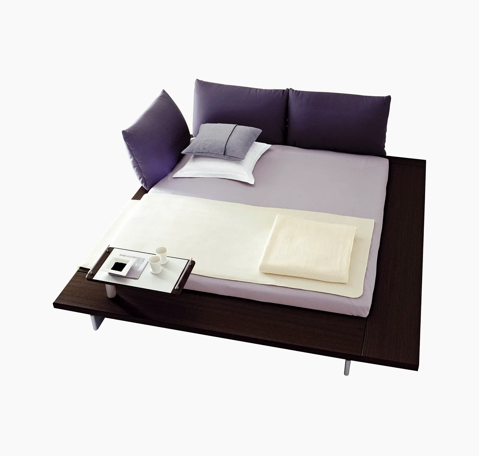 Peter Maly Bett von Ligne Roset
