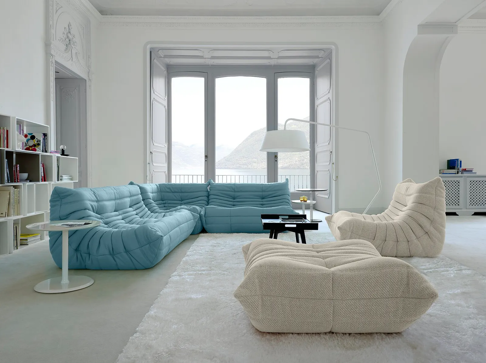 Sofa und Hocker